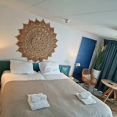 Liberte Hotel